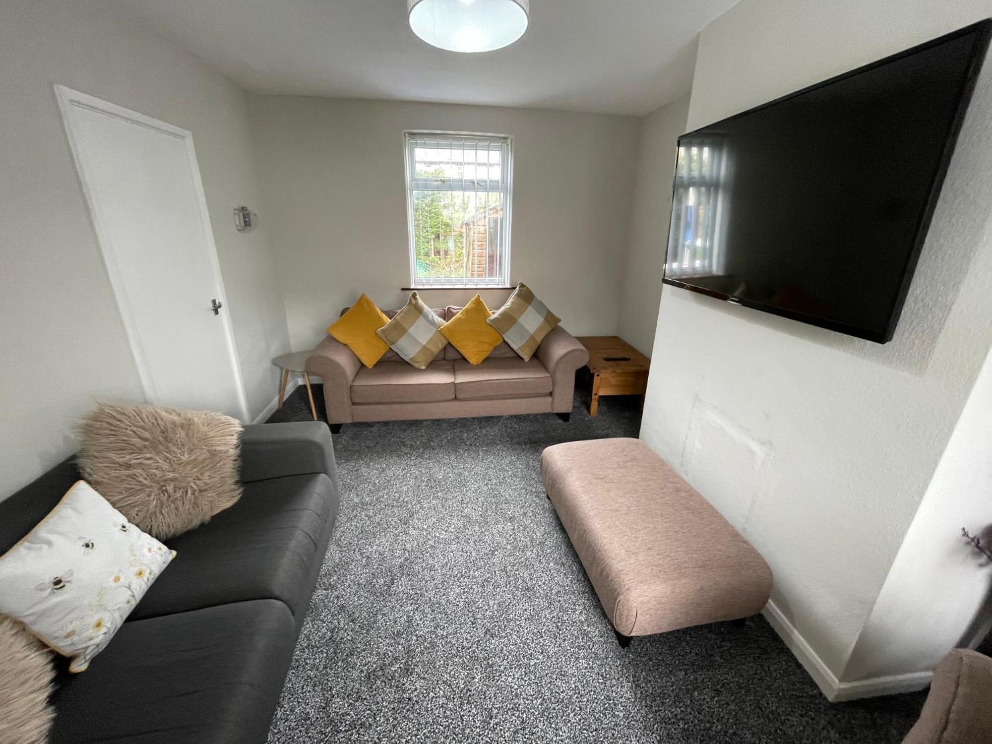Leavesley Holiday Home Blackpool Bagian luar foto